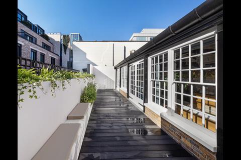 Outdoor terrace at Uniqlo Covent Garden store